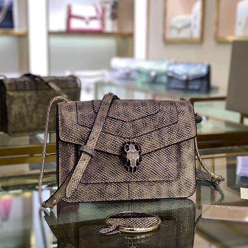 불가리 세르펜디 포에버 숄더백