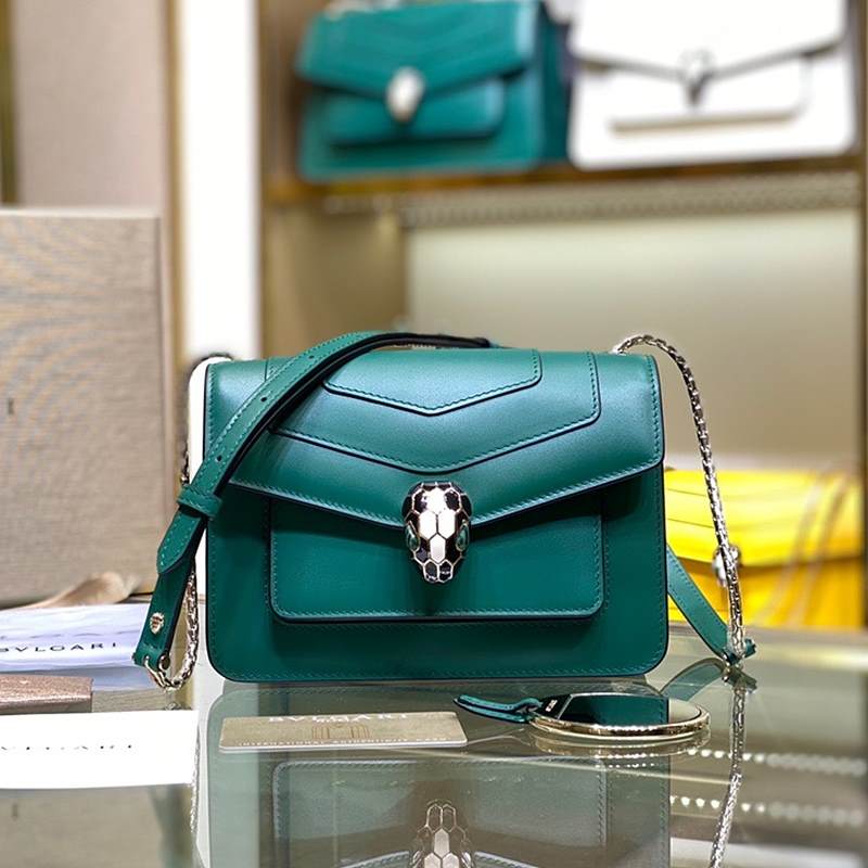 불가리 세르펜디 포에버 숄더백