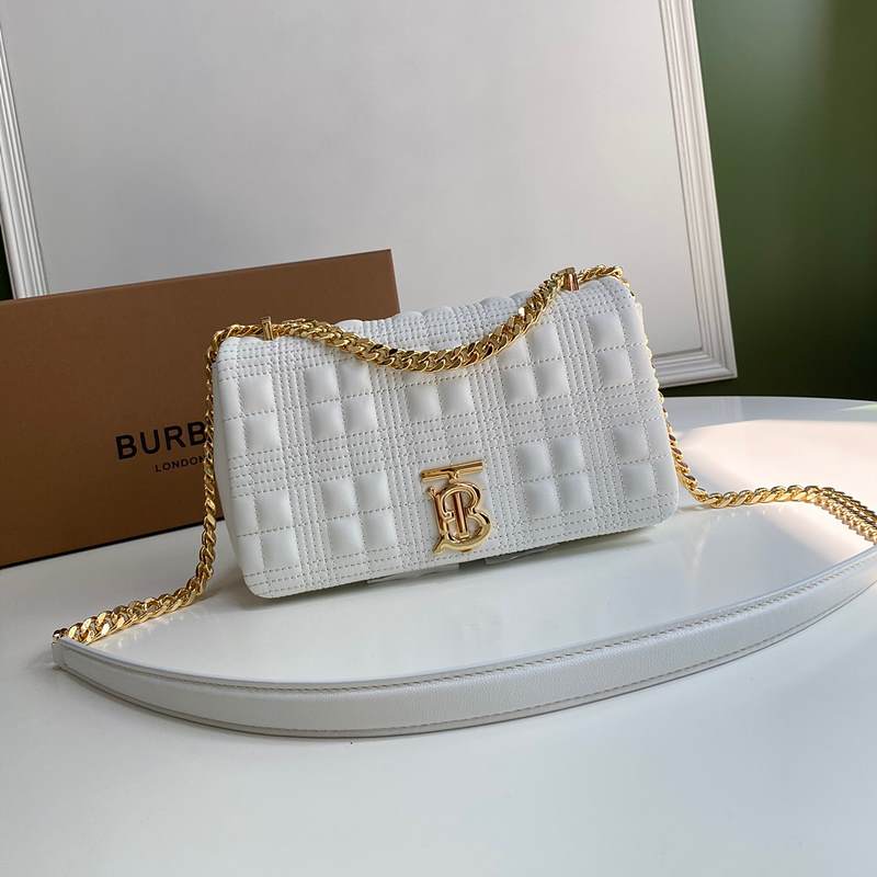 버버리 퀼팅 램스킨 롤라백 17cm, 23cm