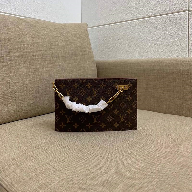 루이비통 모노그램 레거시 브라운 클러치