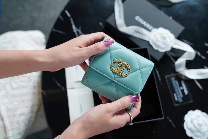 샤넬 램스킨 반지갑