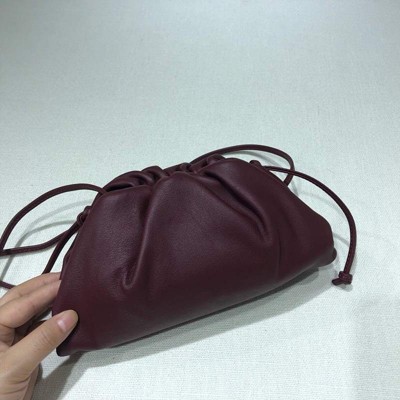 보테가베네타 파우치 클러치백 22cm