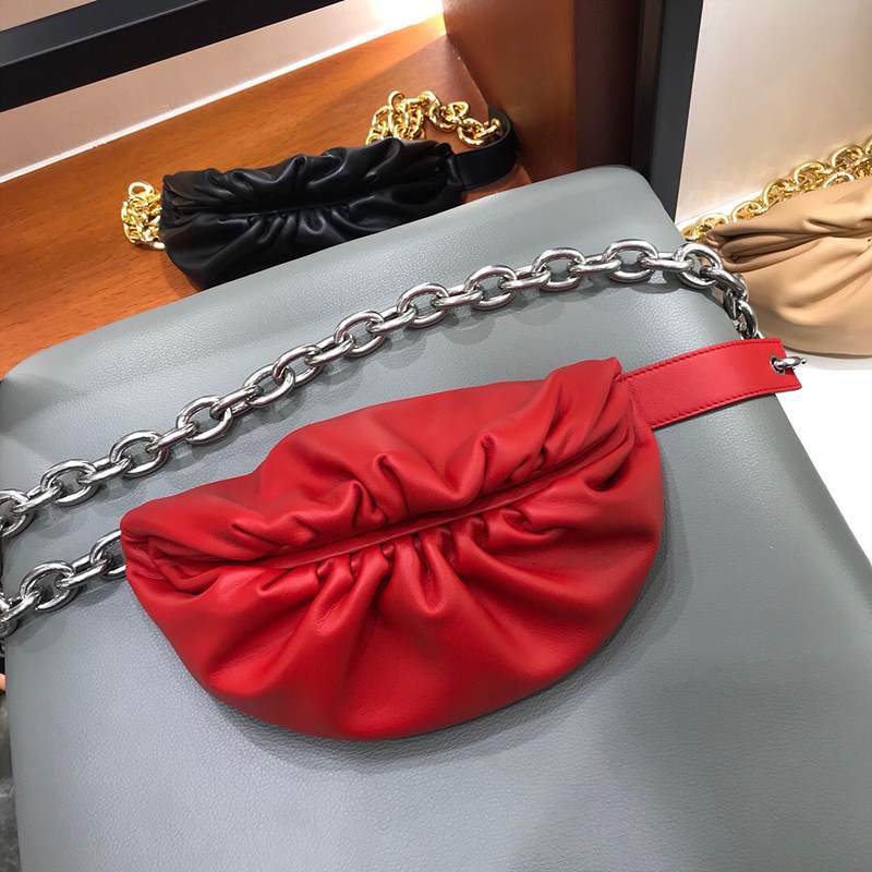 보테가베네타 체인 파우치백 22cm