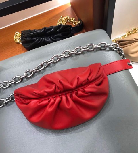 보테가베네타 체인 파우치백 22cm