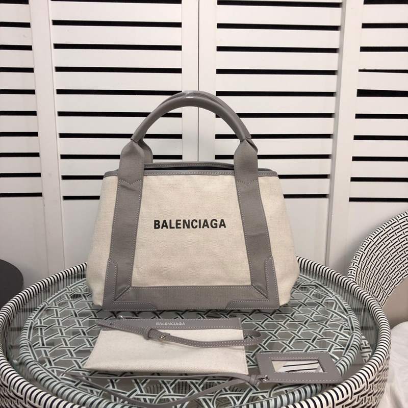 발렌시아가 카바스백 30cm