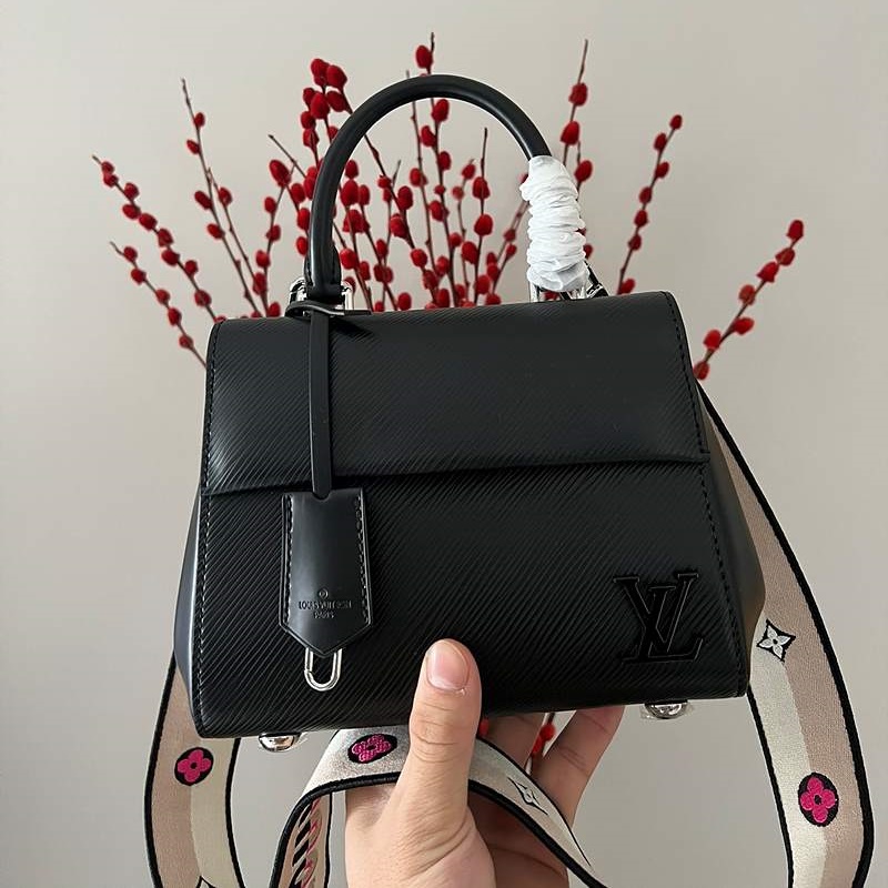 루이비통 클루니 bb 에삐 M59134