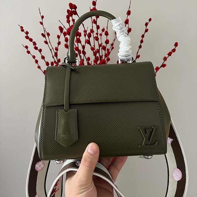 루이비통 클루니 bb 에삐 M59108