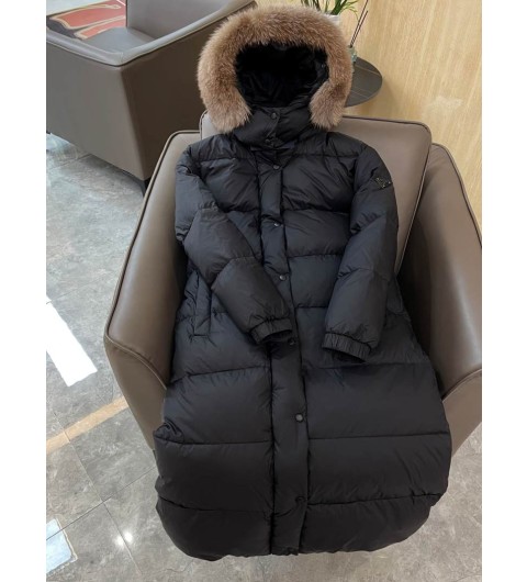프라다 롱패딩